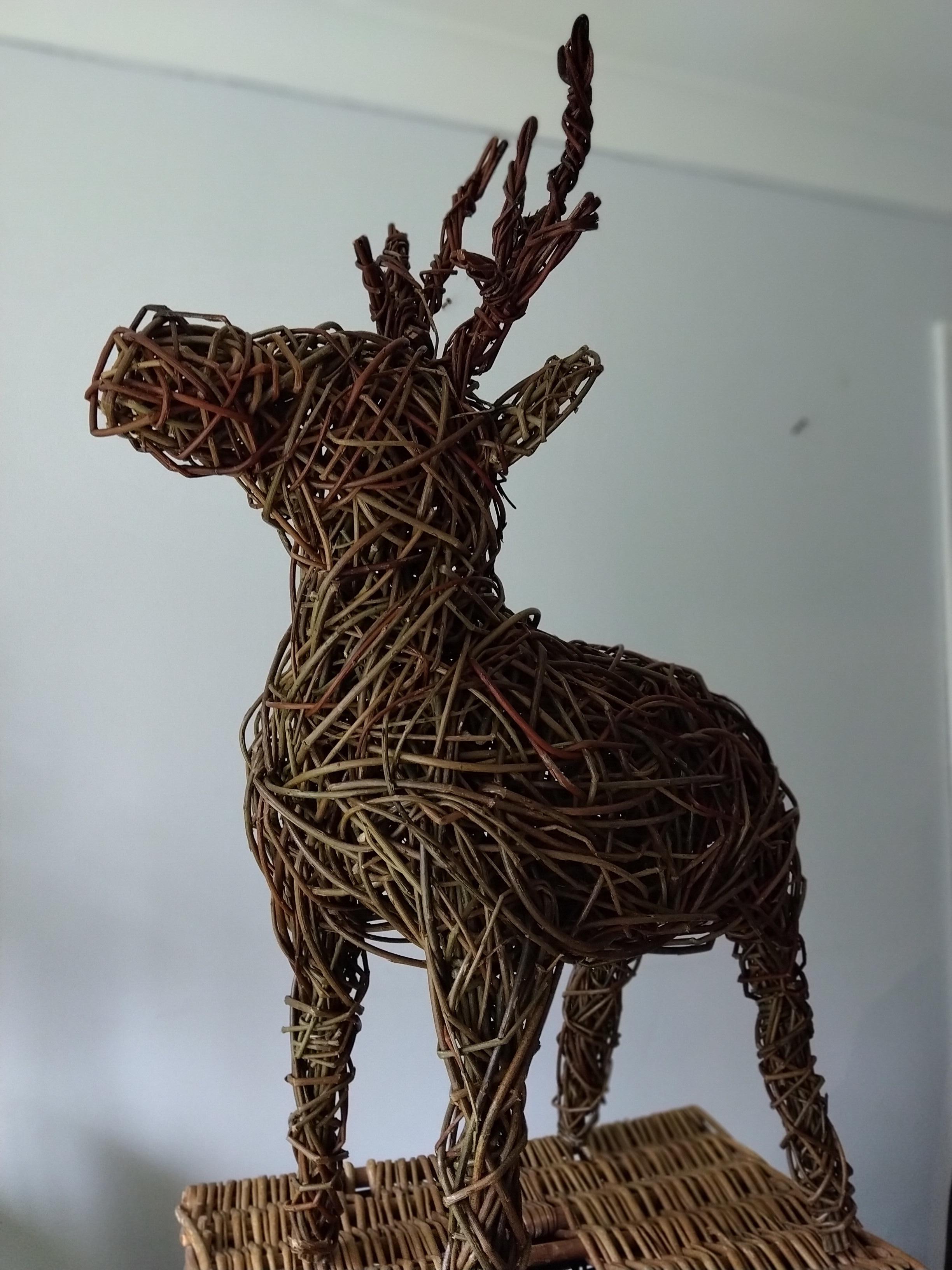 Willow Weaving: Little Reindeer Sculpture (November Day School)